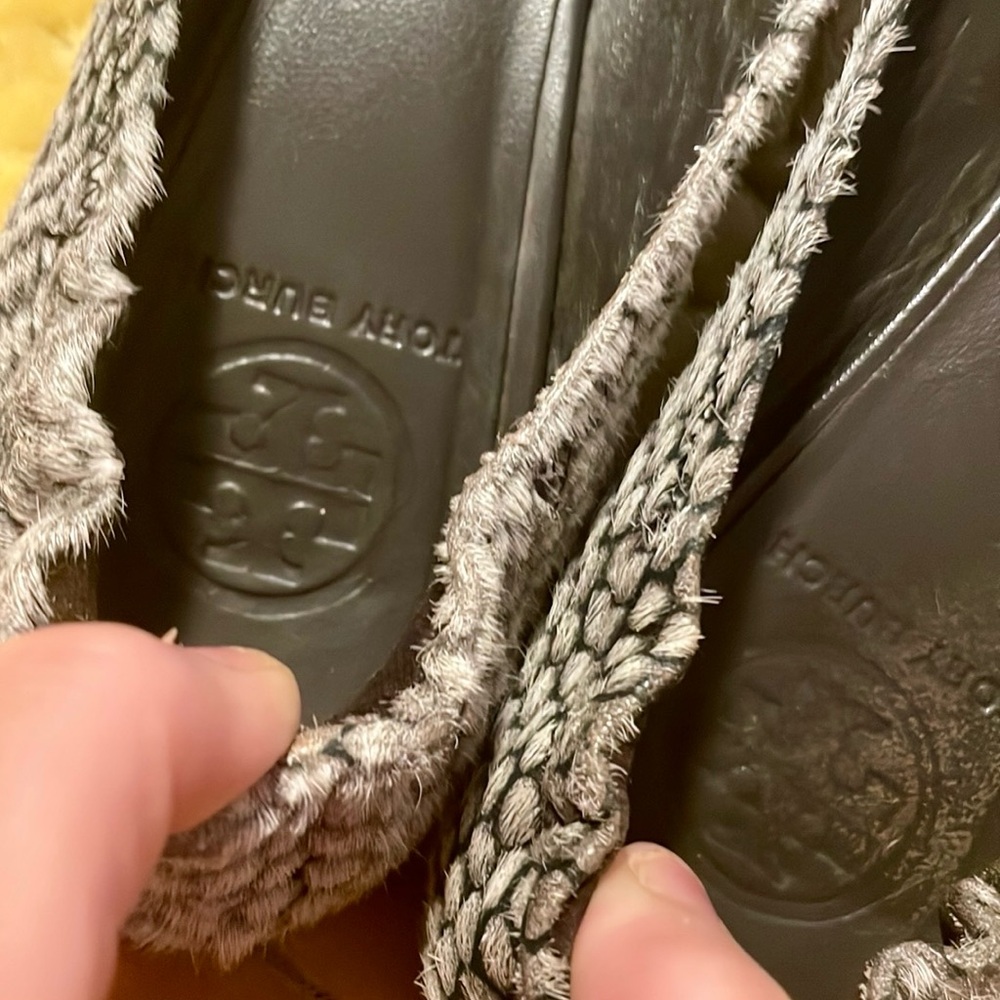 Tory Burch REVA Grey Pony Flats Sz7.5 - Picture 4 of 8